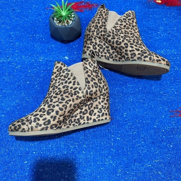 - 🤗Dunes Women's Zoey Wedge Bootie size 9 - Picture 10 of 14